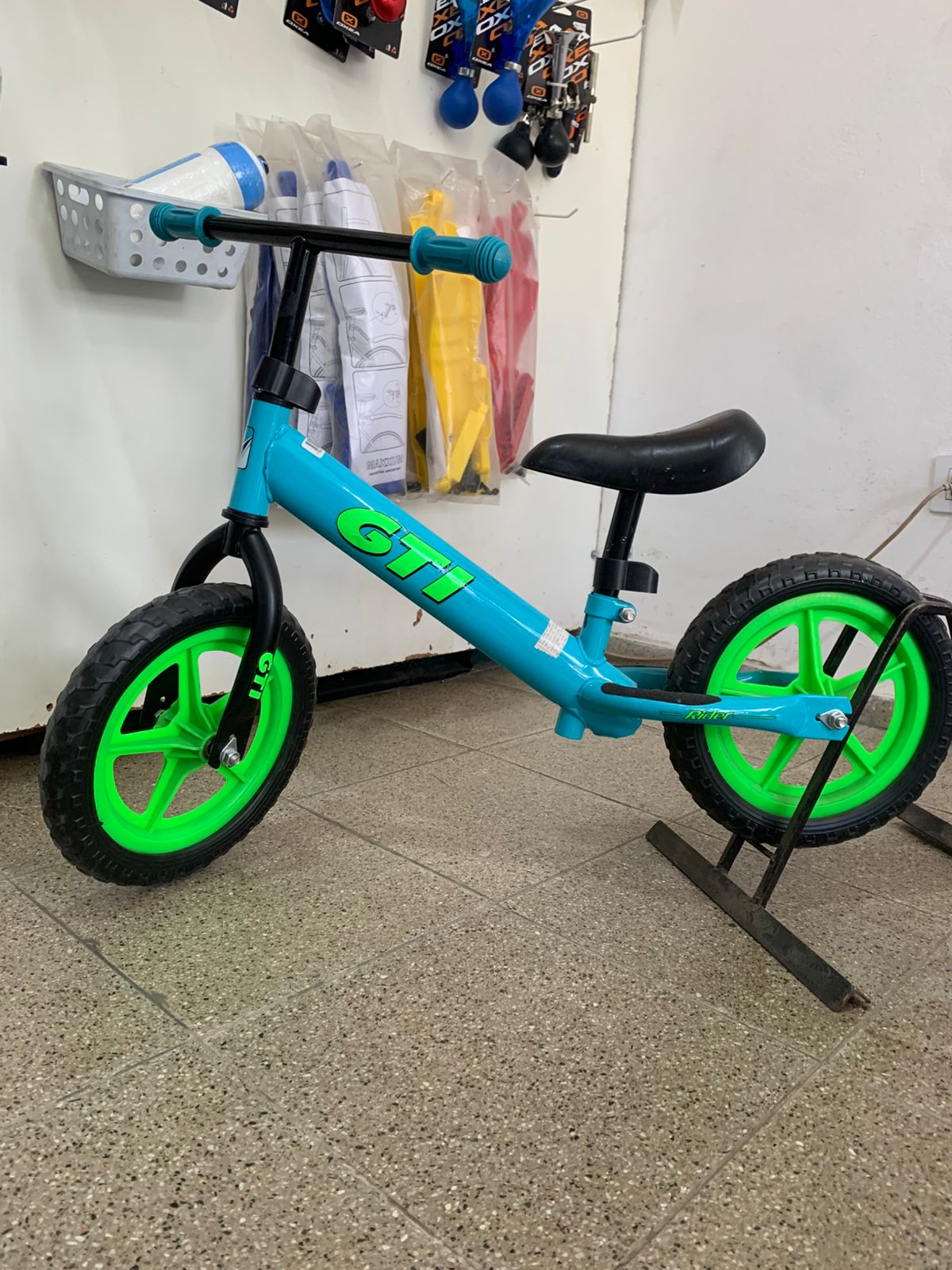CAMICLETA GTI 